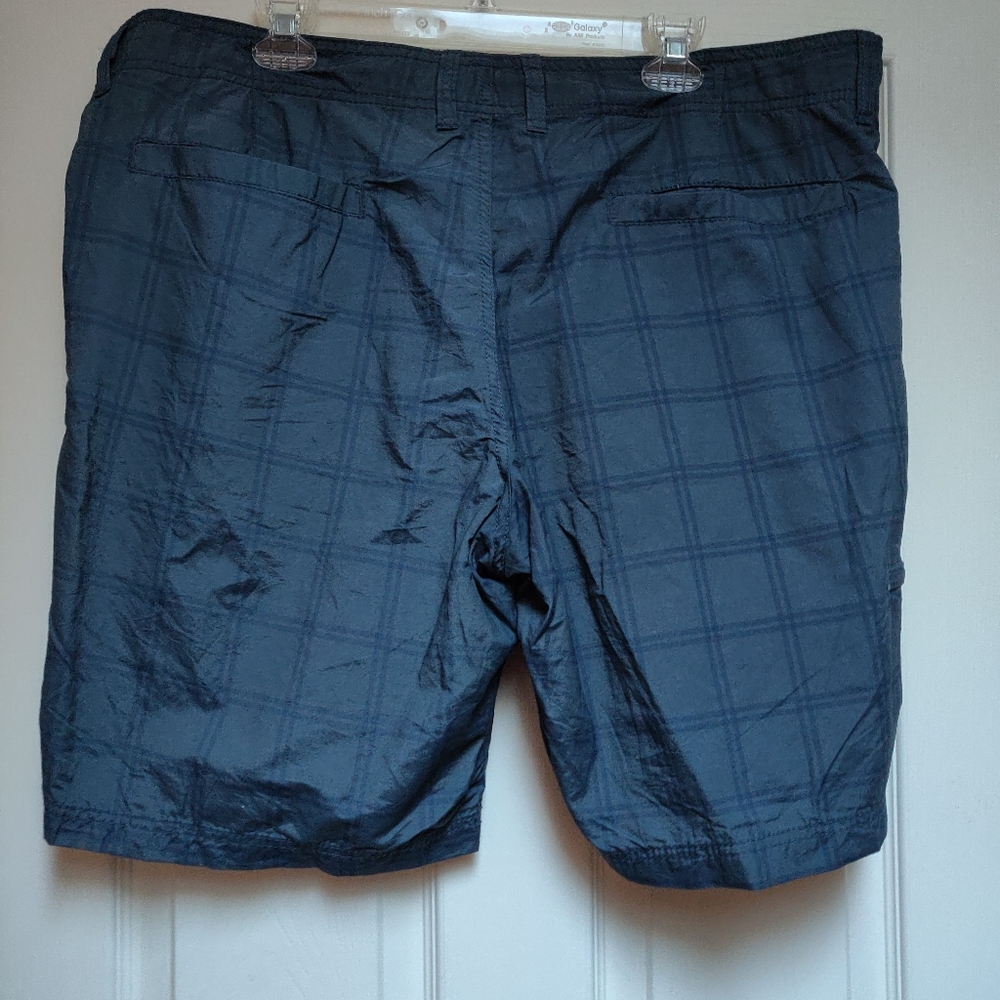 NWT Old Navy The Swim to Street Shorts Stripe 40 - Picture 2 of 10